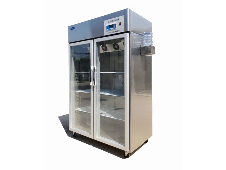 CCB-70F-20%混凝土碳化試驗(yàn)箱